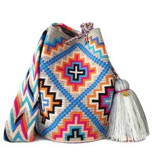 Wayuu Tribe Handmade Mochila Bag - Kiki Wayuu Bag